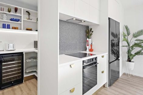 Photo of property in 43 Kitemaunga Avenue, One Tree Point, 0118