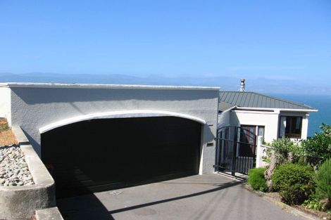 Photo of property in 12 Homebush Road, Khandallah, Wellington, 6035