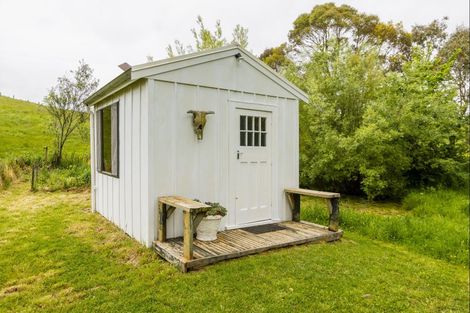 Photo of property in 664 Kairakau Road, Elsthorpe, Havelock North, 4295