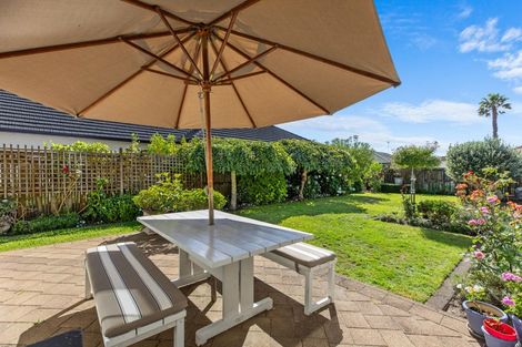 Photo of property in 25 Palm Beach Boulevard, Papamoa Beach, Papamoa, 3118