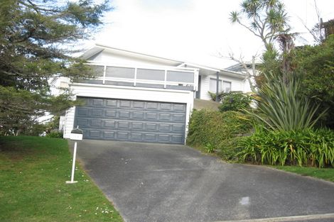 Photo of property in 11 Ridd Crescent, Karori, Wellington, 6012