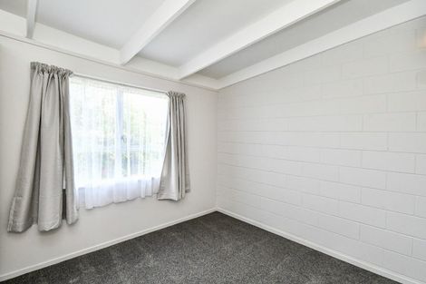 Photo of property in 15a Earlsworth Road, Mangere East, Auckland, 2024