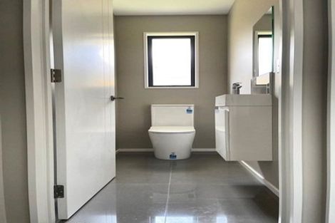 Photo of property in 19 Pinewood Avenue, North New Brighton, Christchurch, 8083