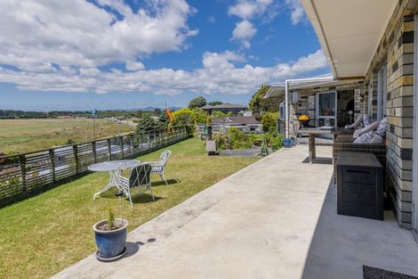 Photo of property in 9 Victoria Street, Foxton, 4814