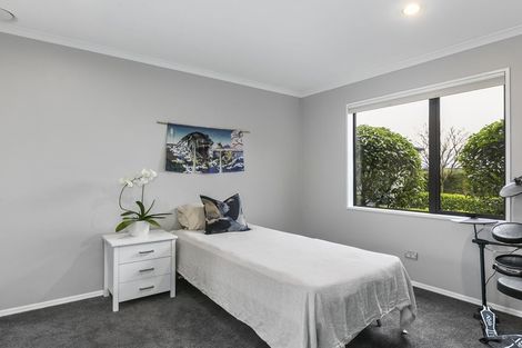 Photo of property in 1 Sunninghurst Drive, Fairfield, Dunedin, 9018