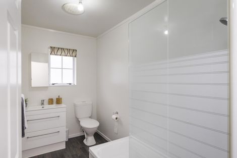 Photo of property in 155 Summerhill Drive, Fitzherbert, Palmerston North, 4410