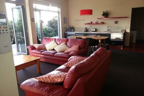 Photo of property in 460a Devon Street West, Lynmouth, New Plymouth, 4310