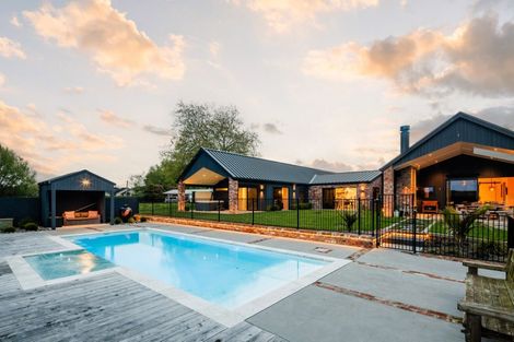 Photo of property in 108 Osborne Road, Horsham Downs, Hamilton, 3281