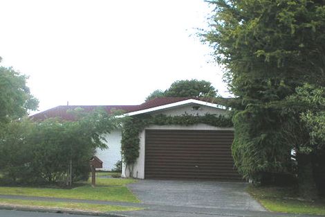 Photo of property in 65 Becroft Drive, Forrest Hill, Auckland, 0620