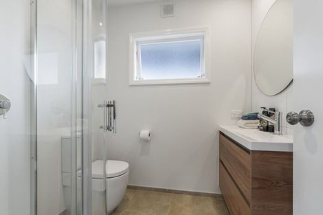 Photo of property in 1/99 Mountbatten Avenue, Hillcrest, Auckland, 0627