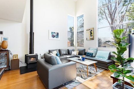 Photo of property in 63a Simpson Road, Ranui, Auckland, 0612