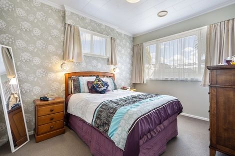 Photo of property in 12 Ariel Street, Stratford, 4332