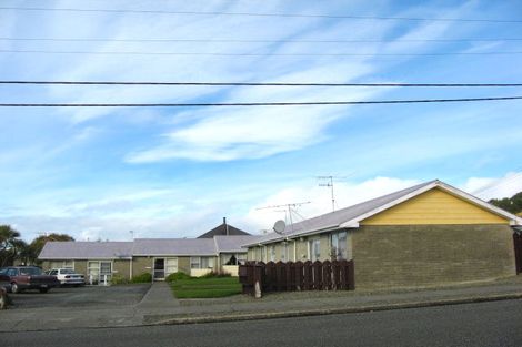 Photo of property in 30 Henderson Street, Bluff, 9814