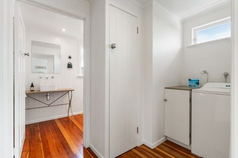 Photo of property in 205a Ocean Road, Whangamata, 3620