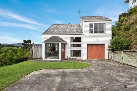 Photo of property in 11 Panorama Grove, Harbour View, Lower Hutt, 5010
