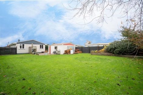 Photo of property in 1 Rutland Place, Milson, Palmerston North, 4414