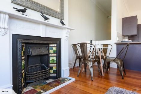 Photo of property in 24 Charlotte Avenue, Brooklyn, Wellington, 6021