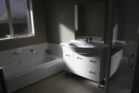 Photo of property in 10 Robinia Mews, Rangiora, 7400