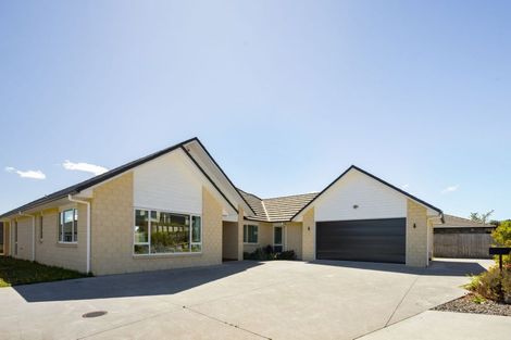 Photo of property in 13 Rose Berry Crescent, Flagstaff, Hamilton, 3210