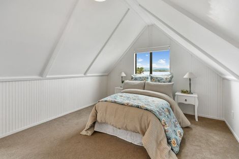 Photo of property in 7 Cumbrian Place, Conifer Grove, Takanini, 2112