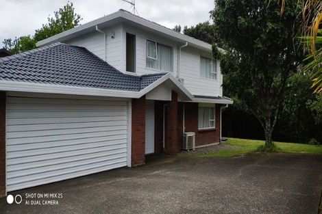 Photo of property in 23 Chedworth Drive, Glenfield, Auckland, 0629