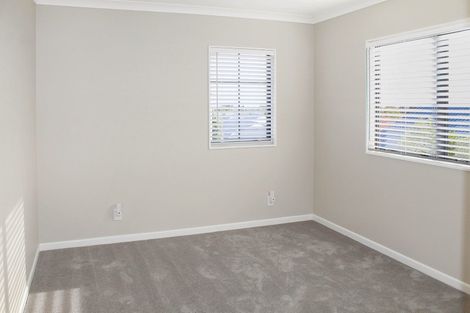 Photo of property in 153 Ruapehu Drive, Fitzherbert, Palmerston North, 4410