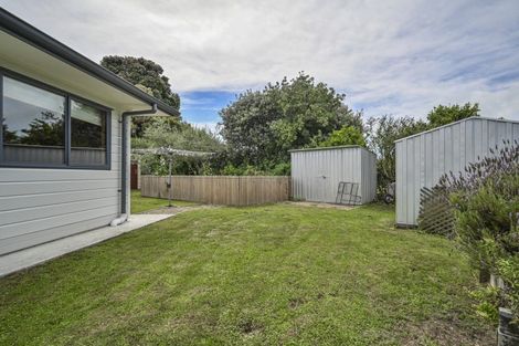 Photo of property in 73 Ferry Road, Clive, 4102