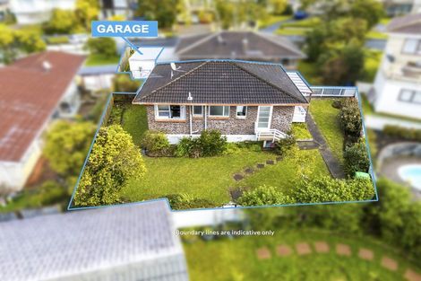 Photo of property in 2/27 Spence Road, Henderson, Auckland, 0612