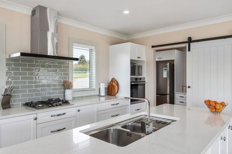 Photo of property in 69 Southdown Drive, Martinborough, 5781