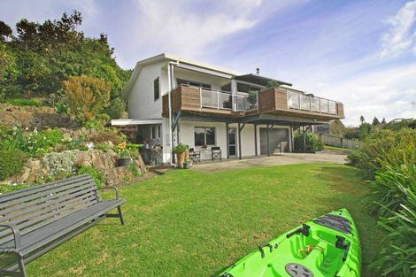 Photo of property in 105 Waireka Place, Whangamata, 3620