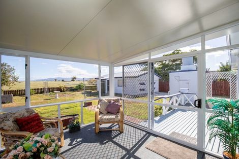 Photo of property in 14 Mahana Road, Ngatea, 3503