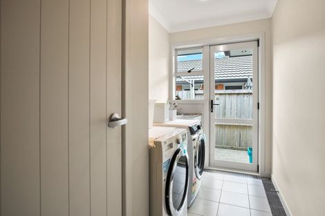 Photo of property in 17 Compton Grove, Huntington, Hamilton, 3210