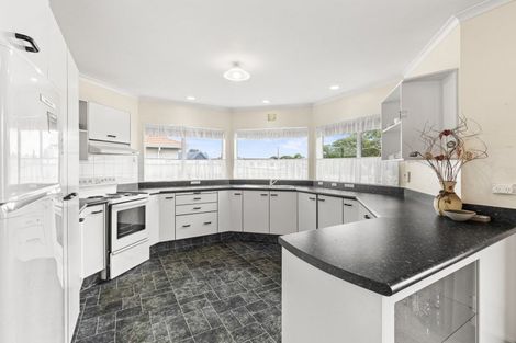 Photo of property in 8 Kelsi Street, Tawhero, Whanganui, 4501