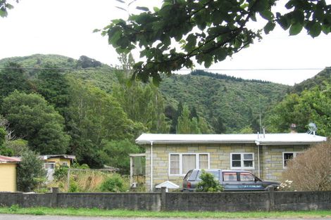 Photo of property in 111 Akatarawa Road, Birchville, Upper Hutt, 5018