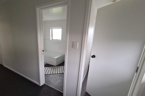 Photo of property in 1/11 Askew Place, Farm Cove, Auckland, 2012