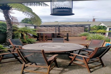 Photo of property in 6 Parkes Avenue, Saint Johns Hill, Whanganui, 4501