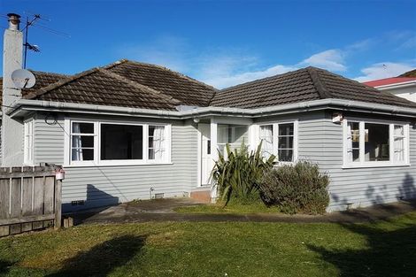 Photo of property in 163 Broderick Road, Johnsonville, Wellington, 6037