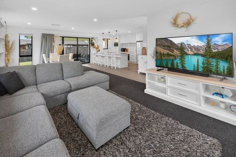 Photo of property in 19 Skiffington Road, Pokeno, 2402