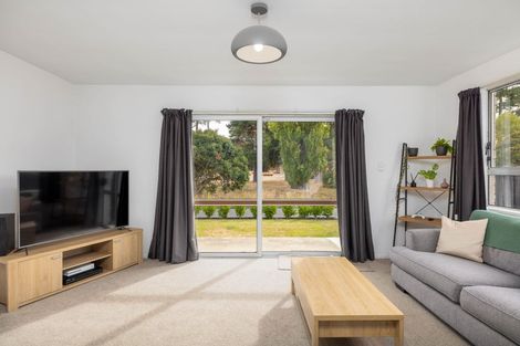 Photo of property in 2/9 Bonar Place, Woolston, Christchurch, 8062