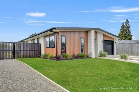 Photo of property in 6 Cambridge Street, Pahiatua, 4910