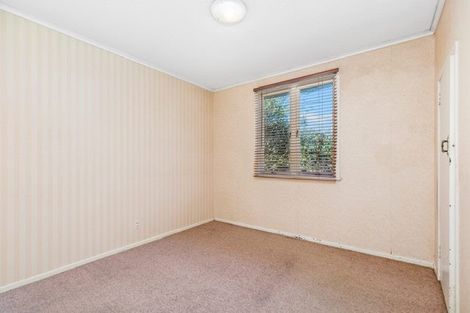 Photo of property in 62 Woodglen Road, Glen Eden, Auckland, 0602