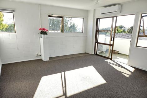 Photo of property in 45 Archers Road, Hillcrest, Auckland, 0629