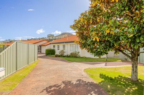 Photo of property in 11a Cheval Place, Taradale, Napier, 4112
