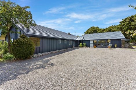 Photo of property in 115a Arcus Road, Te Horo, Otaki, 5582