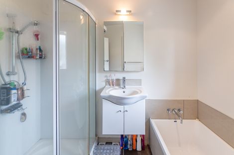 Photo of property in 93 Crofton Road, Harewood, Christchurch, 8051