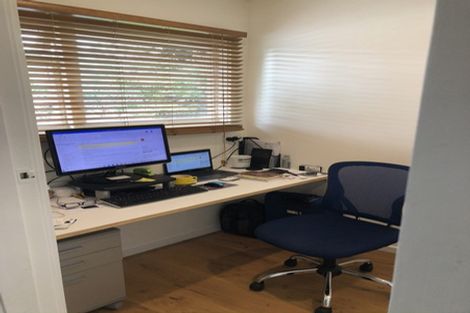 Photo of property in 122 Waimairi Road, Ilam, Christchurch, 8041