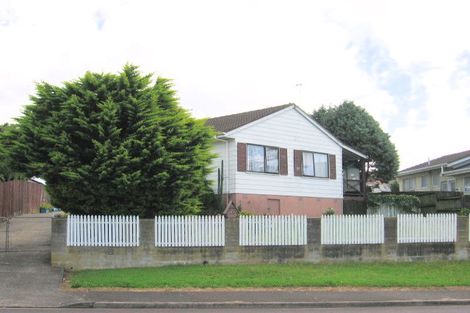 Photo of property in 37 Solar Road, Glen Eden, Auckland, 0602