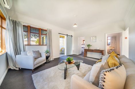 Photo of property in 53 Palmer Crescent, Silverstream, Upper Hutt, 5019