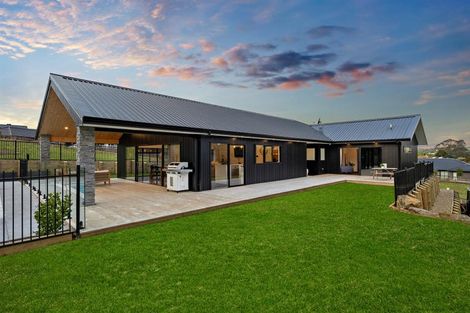 Photo of property in 114 Solan Drive, Waimauku, 0812