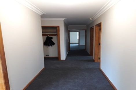Photo of property in 14 Bond Street, Hokowhitu, Palmerston North, 4410